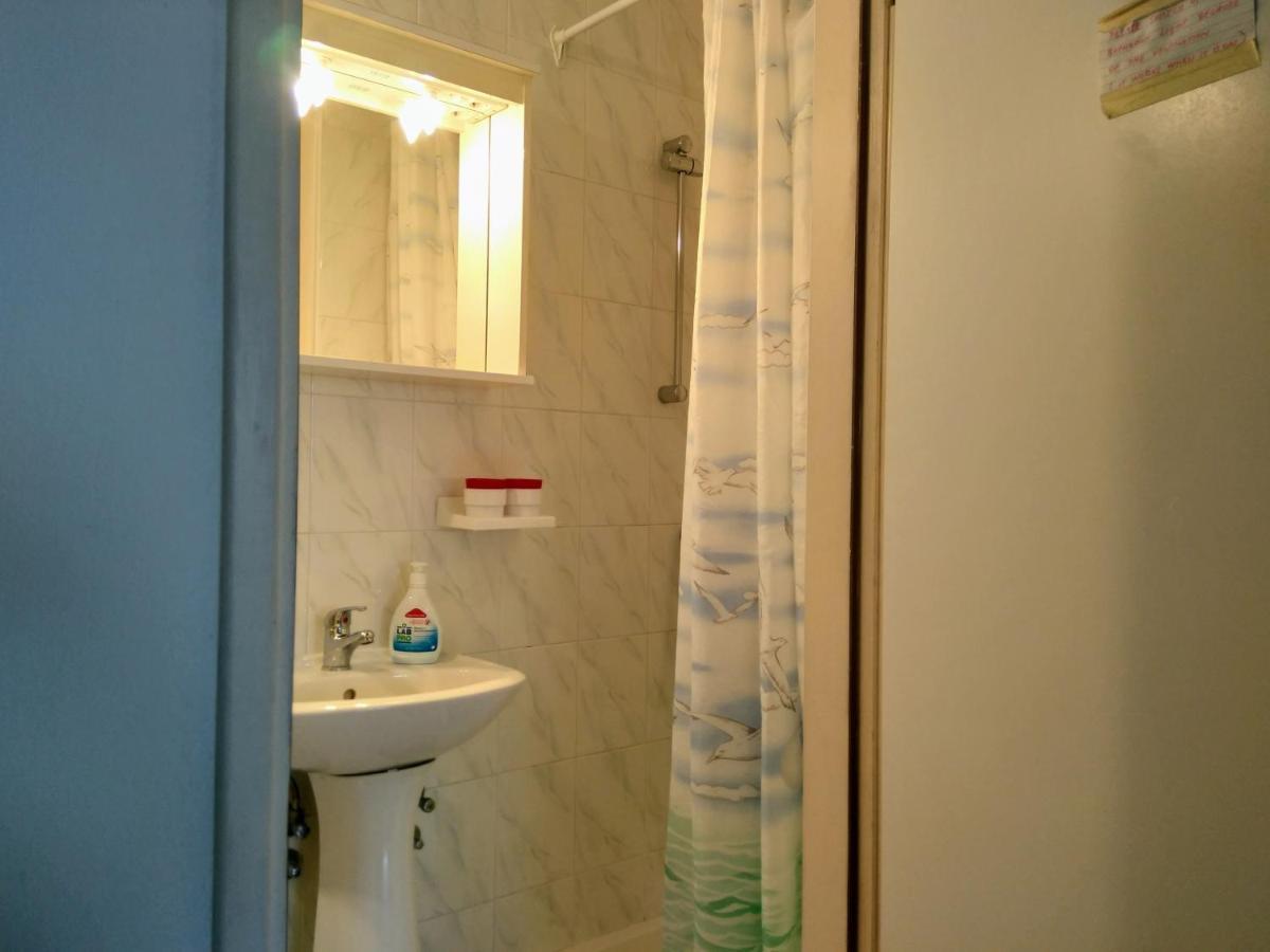 Apartments And Room Markovic 로비니스코 셀로 외부 사진